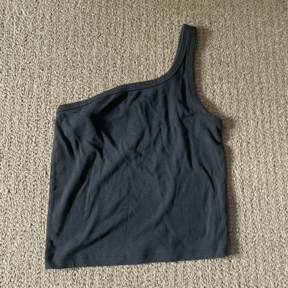 M Dark green / army green tank top. One-shoulder tank top from Aerie